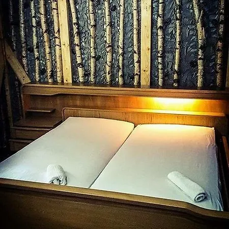Stone Garden Lodge Vidolm